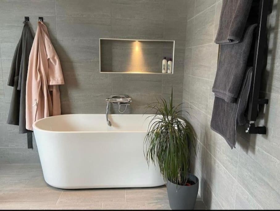 Huvilat New Luxurious In Close To The Helsingborg