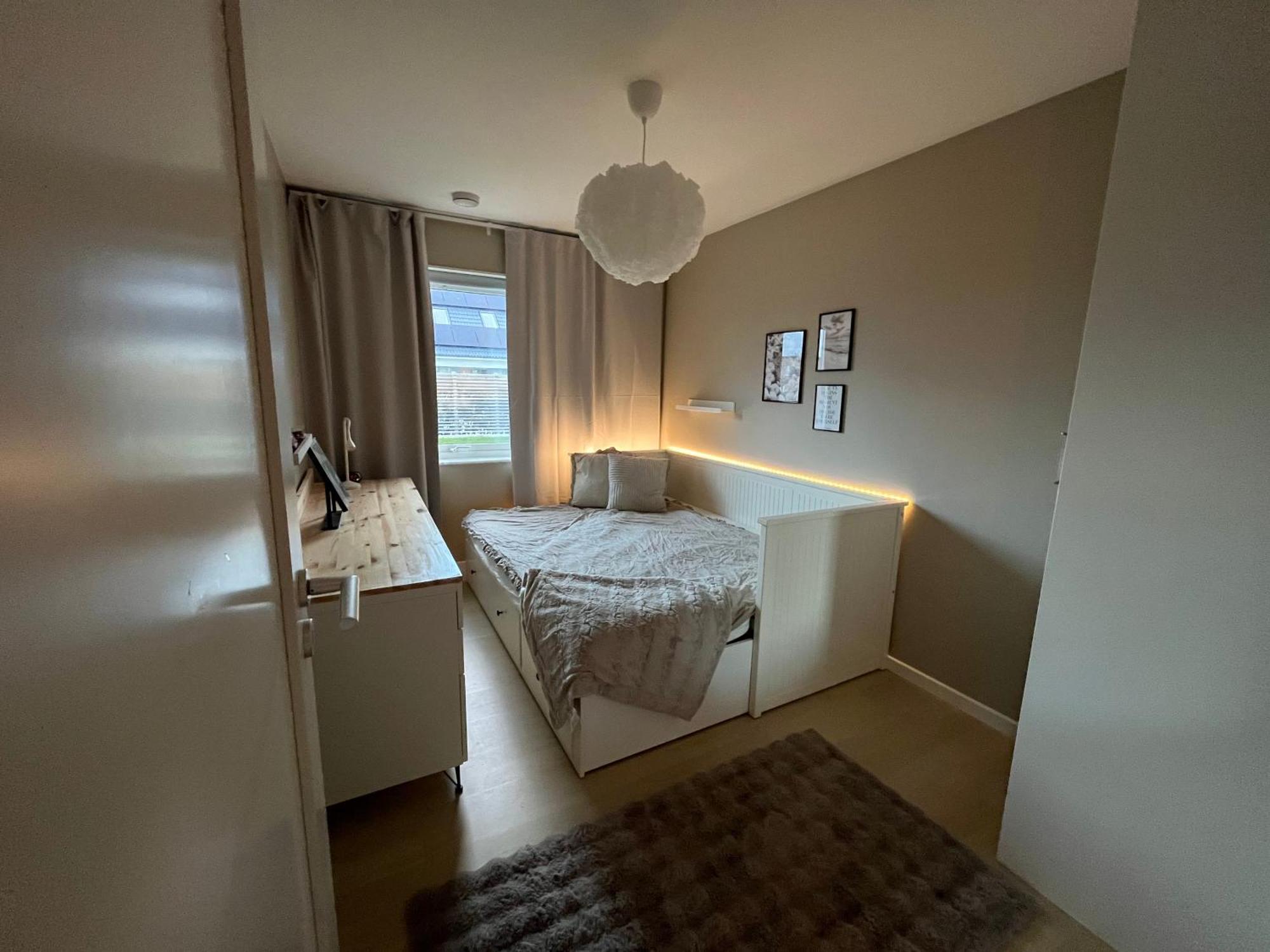 New Luxurious In Close To The *